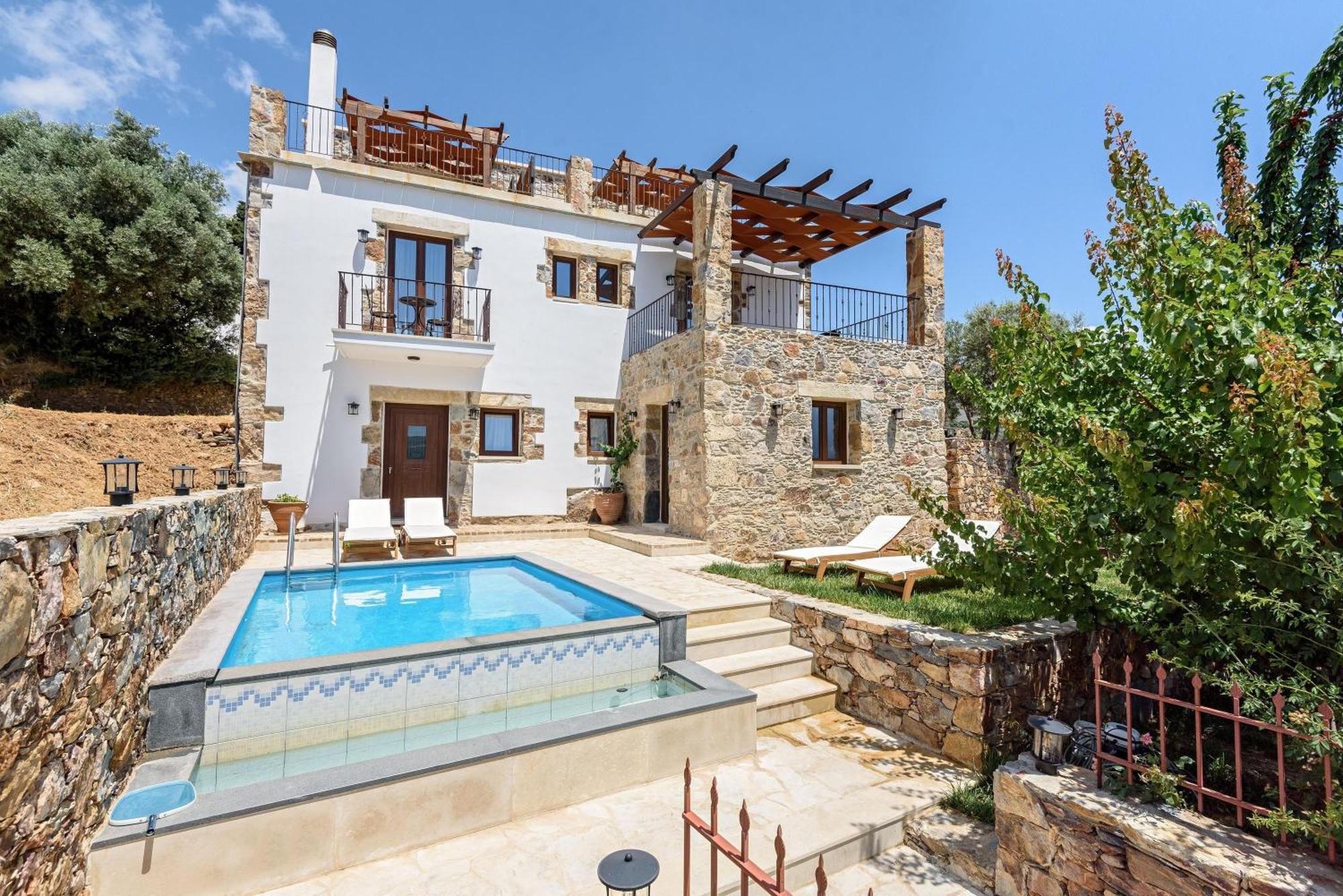 Minos Country Living Apartment *