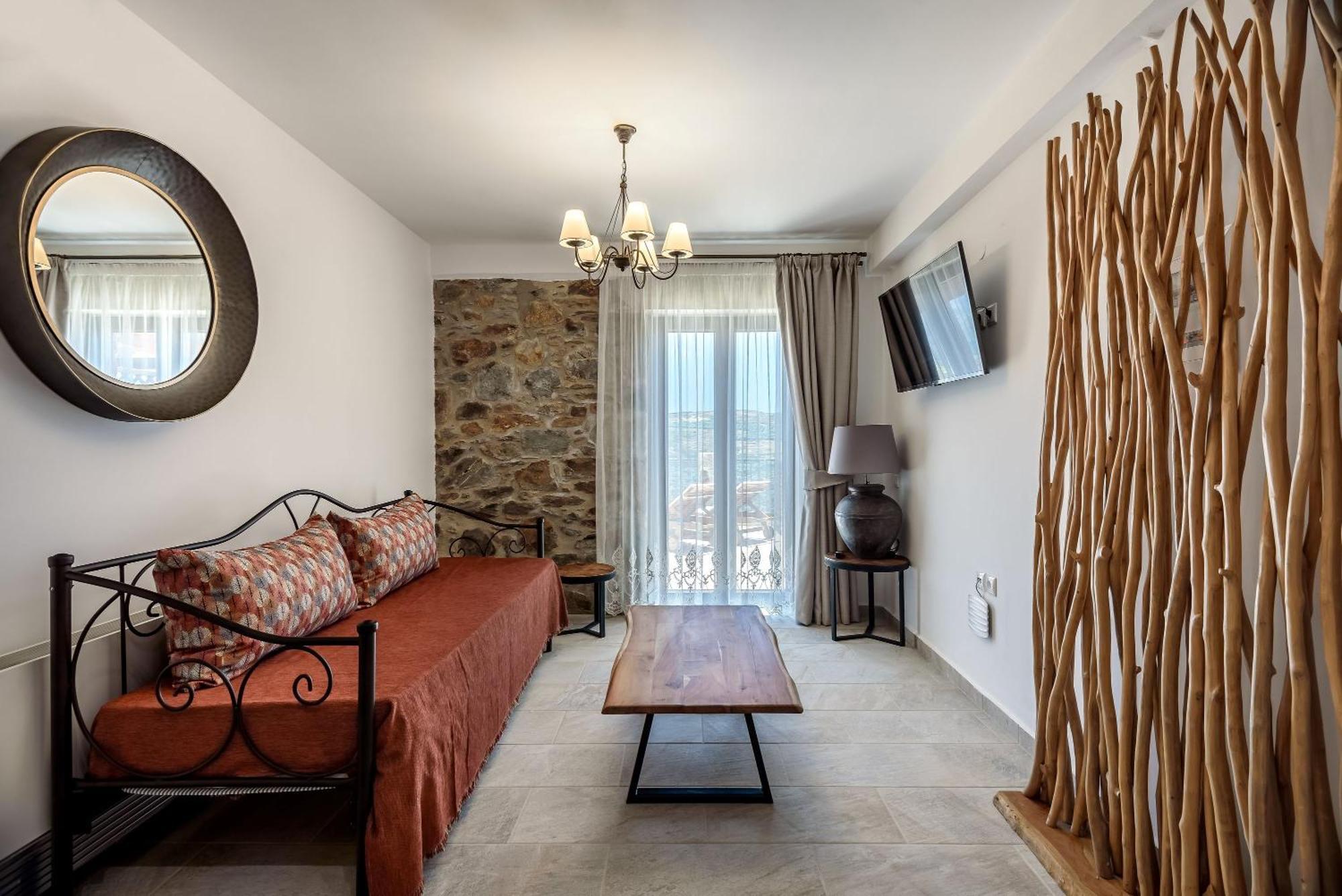 Minos Country Living * Agriles